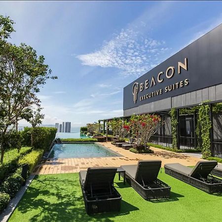 Skypool With Seaview 8Pax Beacon Executive Suites - Georgetown City Centre - 3Km To Komtar Zewnętrze zdjęcie