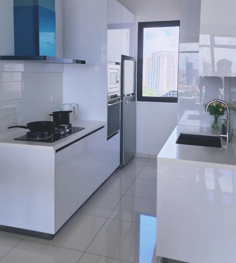 Skypool With Seaview 8Pax Beacon Executive Suites - Georgetown City Centre - 3Km To Komtar Zewnętrze zdjęcie